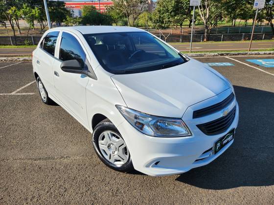 CHEVROLET ONIX 1.0 MPFI LS 8V FLEX 4P MANUAL CHEVROLET ONIX 1.0 MPFI LS 8V FLEX 4P MANUAL